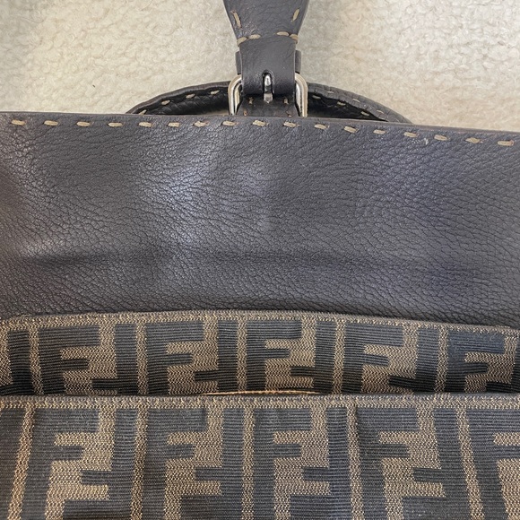 Fendi Selleria handbag in brown monogram canvas and brown grained leather - Picture 7 of 13